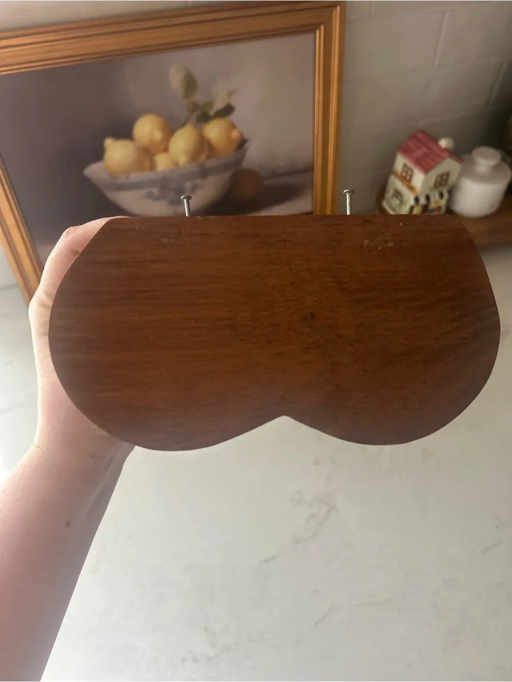 Vintage Wooden Bow Wall Shelf – Cottagecore Ribbon Display Shelf